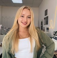 ШКОЛА СКУЛЬПТУРЫ НОГТЕЙ Сорокиной Розы (студия маникюра и педикюра) — бритьё бороды в городе Бор