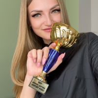 Анна Богоновская — наращивание ресниц объёмное в Брянске