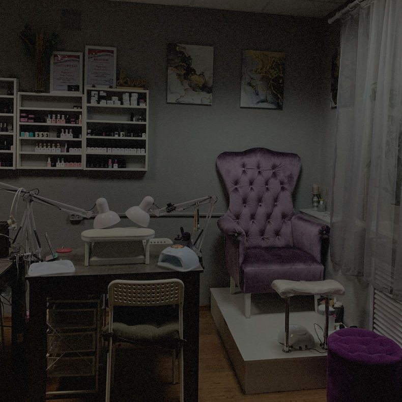 Lovest_nails_bar