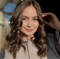 Влада Лобанова — маникюр с покрытием гель-лак в Северодвинске