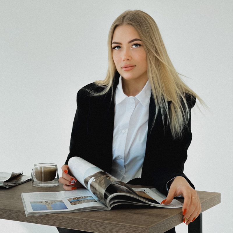 Алёна Мельникова