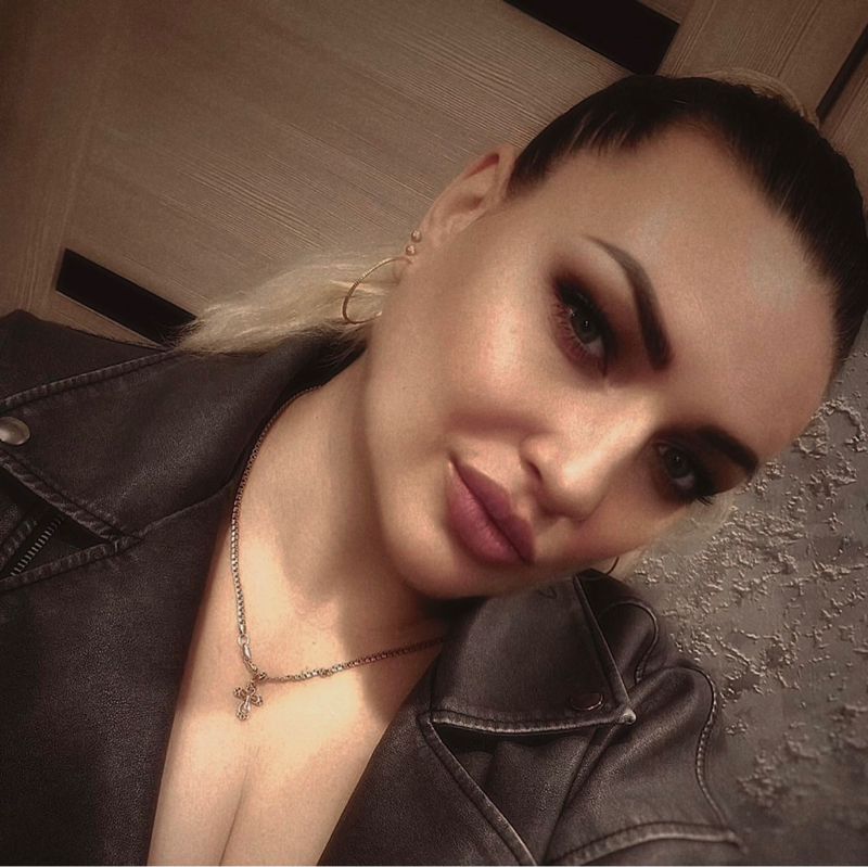 Анна