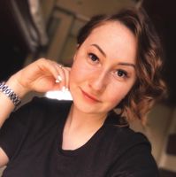 Дарина Харламова — стрижка кончиков в Архангельске