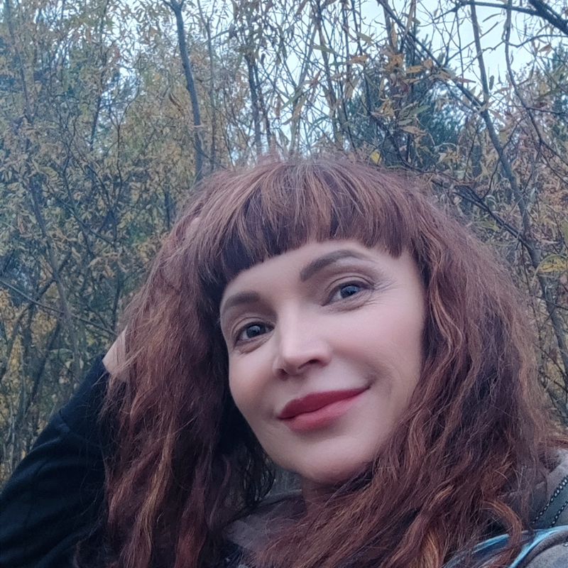 Оля Макарова
