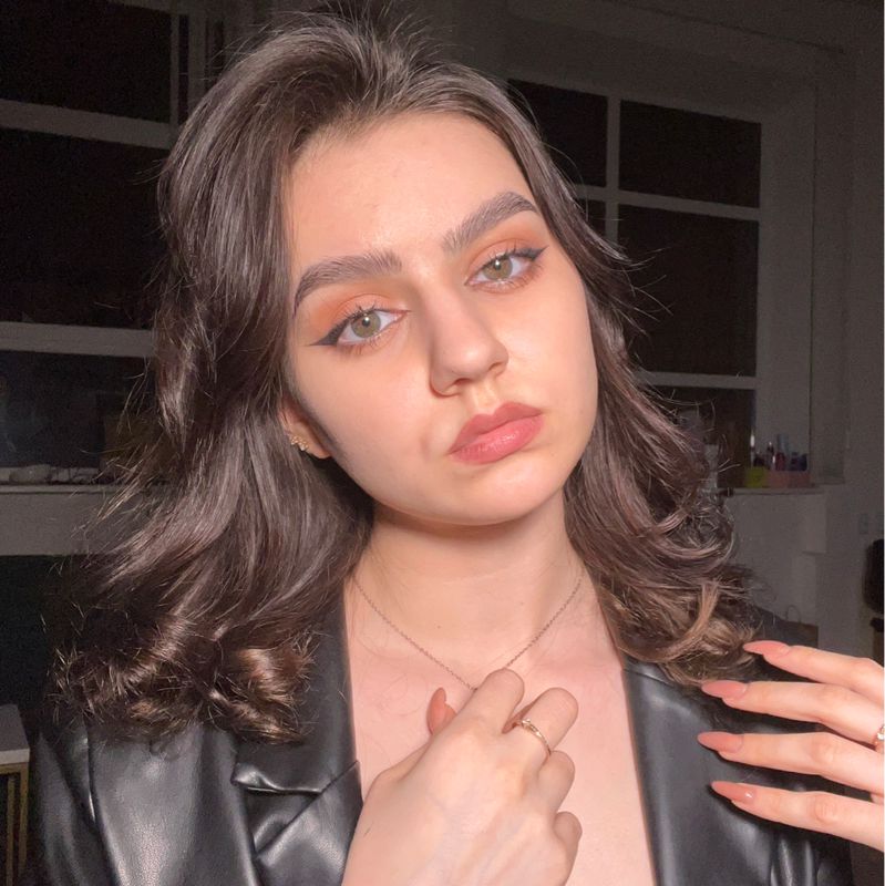 Лиза Симакова