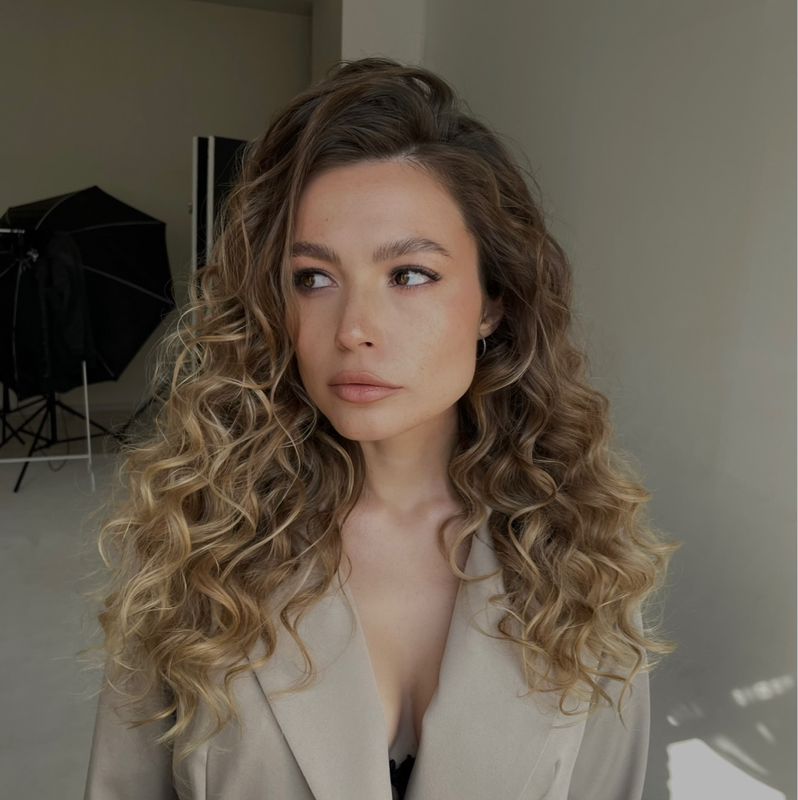 AR STUDIO