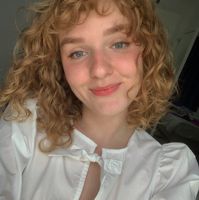 Анна Травкина — снятие гель-лака в городе Белоозерский