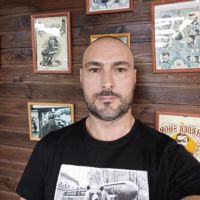 Арсений — мытьё головы в Екатеринбурге