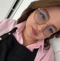 Екатерина Утробина — маникюр комбинированный в Хабаровске