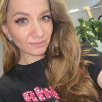«Deli room» Студия маникюра Алины Демидовой — наращивание ногтей в городе Дубна