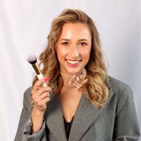 Валерия Иванова — локоны в Новокузнецке