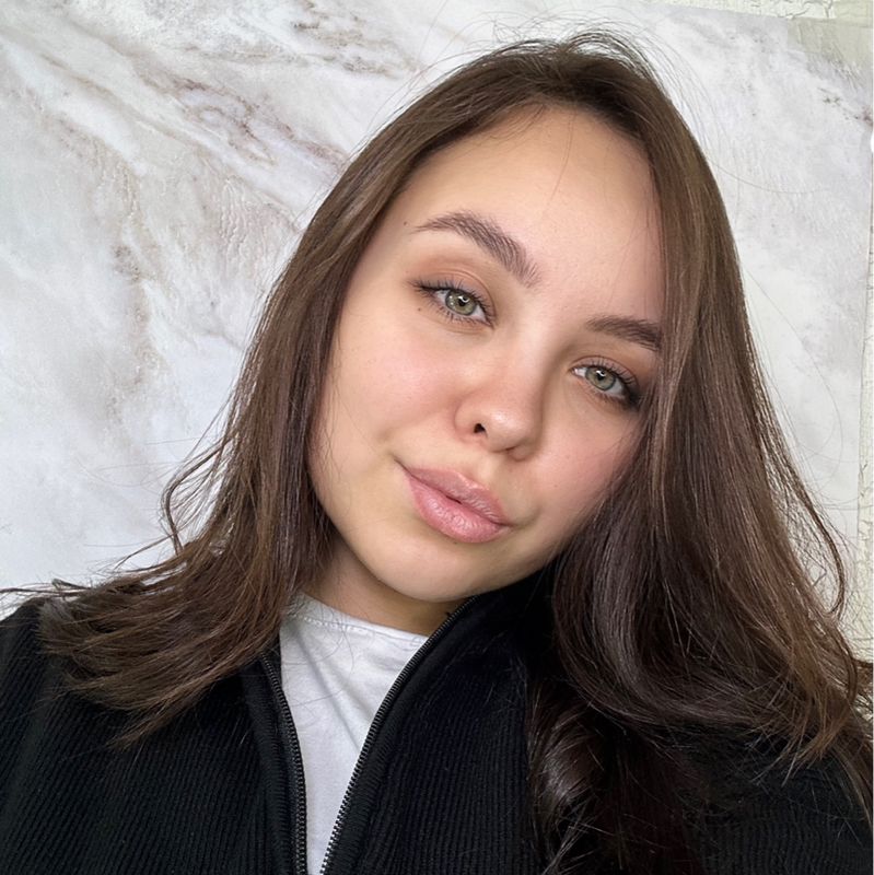 Катюша Хмелёва