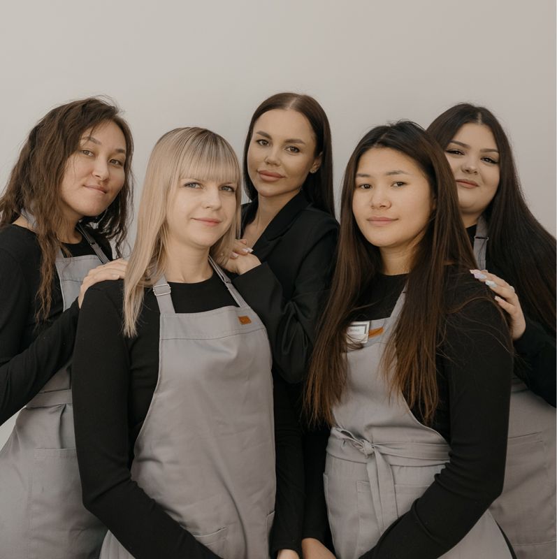 GLOSS BEAUTY STUDIO