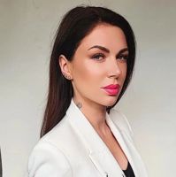 Наталья Гавайская — наращивание ресниц объёмное в Калининграде