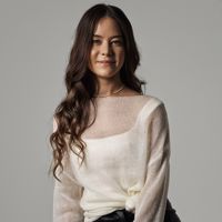 ES.TET studio — укрепление акриловой пудрой в Челнах