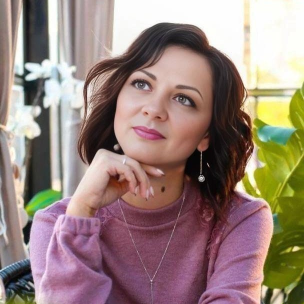 Анна Львова