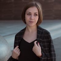 Елена — маникюр комбинированный в Новороссийске