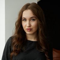 Кочетова Милена — маникюр комбинированный во Владивостоке