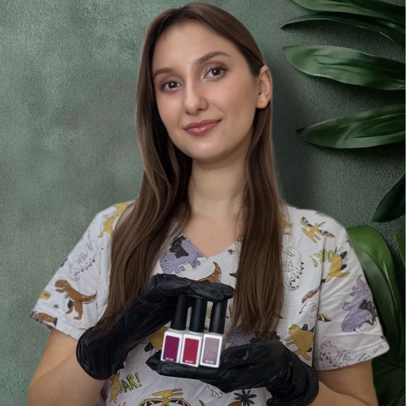 Полина
