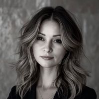 Мадина — японский маникюр в Калининграде