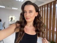 Катя Гвоздева — снятие наращивания в Красноярске