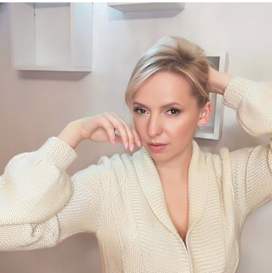 ЕЛЕНА ХРОМ