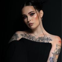 Карина — стрижка кончиков в Мурманске