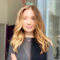 Надежда Новопашина — уход tokio inkarami в Екатеринбурге