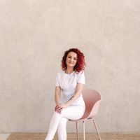 Екатерина — ремонт ногтя в Саратове